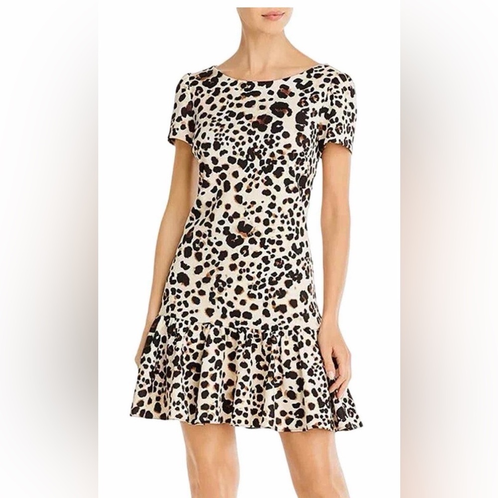 🎉Host Pick 🎉Betsey Johnson Leopard Print Mini Dress, size 4. EUC